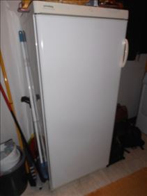 Abbildung: Gefrierschrank PRIVILEG Energiesparer 190 Liter