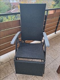 Abbildung: Balkon-Liegesessel