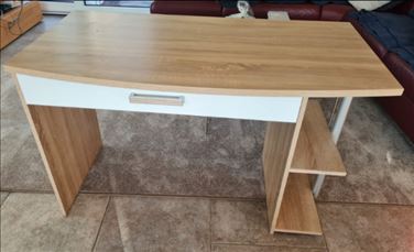 Abbildung: Schreibtisch zu verschenken