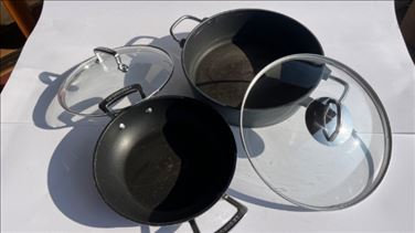 Abbildung: 2 Pfannen Fissler und Le Creuset