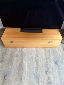 Abbildung: TV Schrank