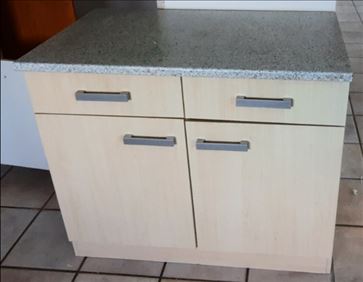 Abbildung: Hochschrank Unterschrank